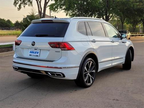 2024 Volkswagen Tiguan 2.0T SEL R-Line