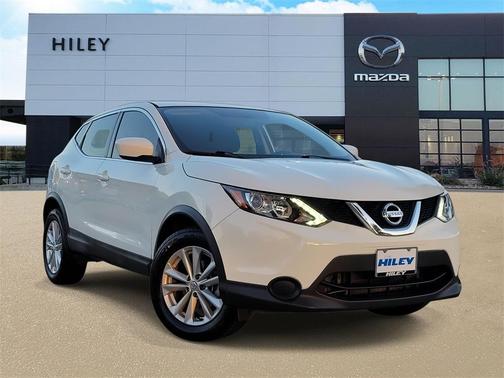 2017 Nissan Rogue Sport S