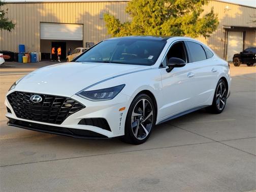 2022 Hyundai SONATA SEL Plus