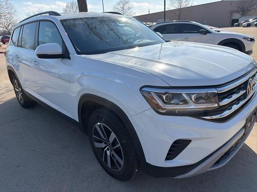 2023 Volkswagen Atlas 2.0T SE