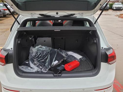 2026 Volkswagen Golf GTI SE