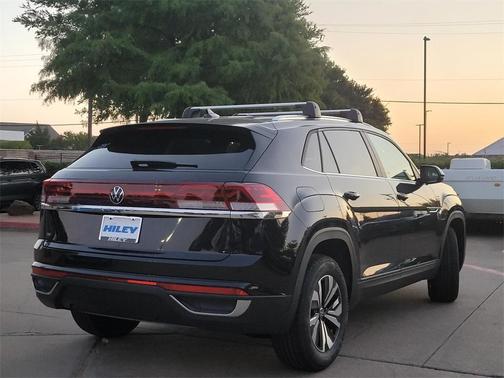 2026 Volkswagen Atlas Cross Sport 2.0T SE