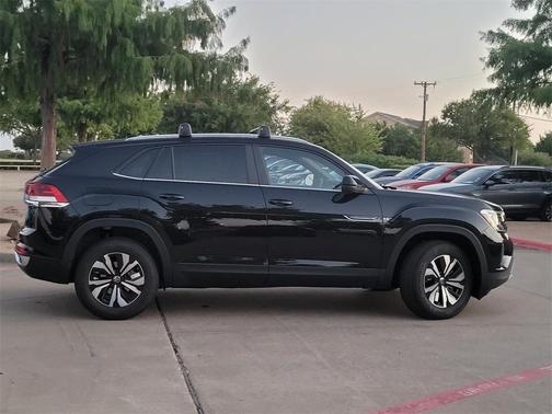 2026 Volkswagen Atlas Cross Sport 2.0T SE
