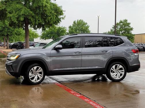2023 Volkswagen Atlas 3.6L SE w/Technology