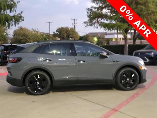 2025 Volkswagen ID.4 Pro