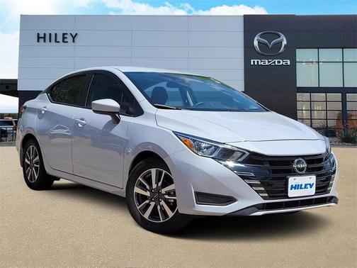 2024 Nissan Versa 1.6 SV