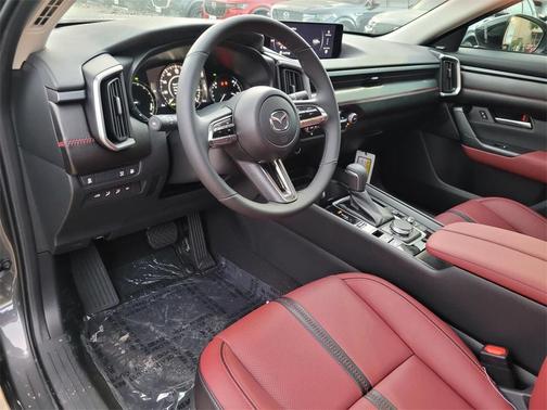 2025 Mazda CX-50 Hybrid Premium Package
