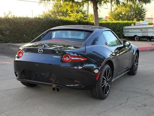 2025 Mazda MX-5 Miata RF Grand Touring