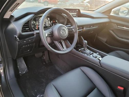 2025 Mazda Mazda3 FWD w/Preferred Package