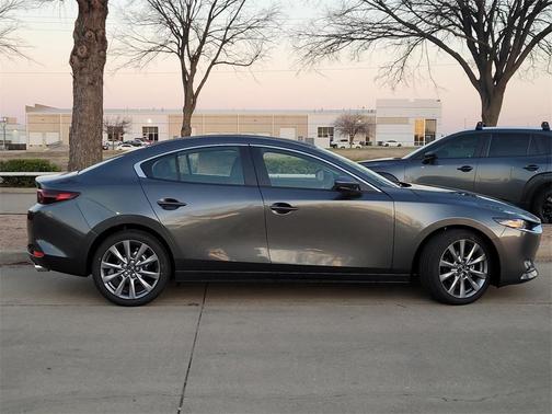 2025 Mazda Mazda3 FWD w/Preferred Package