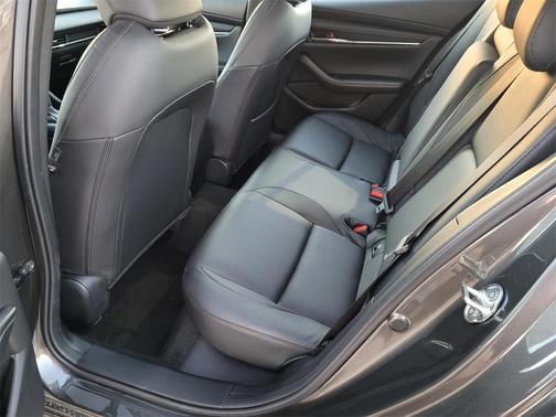 2025 Mazda Mazda3 FWD w/Preferred Package