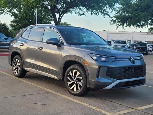 2025 Volkswagen Tiguan 2.0T S