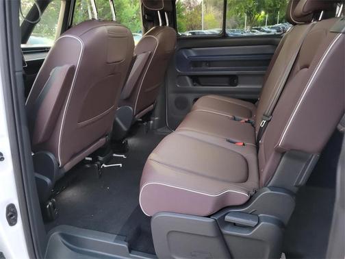 2025 Volkswagen ID. Buzz Pro S