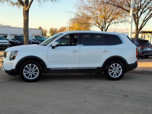 2020 Kia Telluride LX