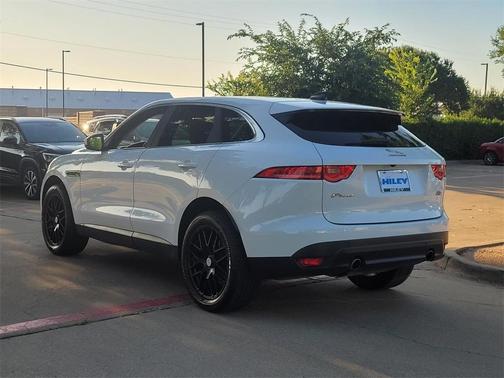 2020 Jaguar F-PACE 30t Prestige