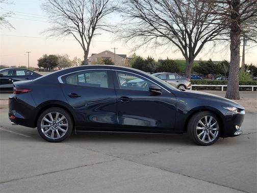 2025 Mazda Mazda3 FWD w/Preferred Package