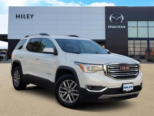 2017 GMC Acadia SLE-2