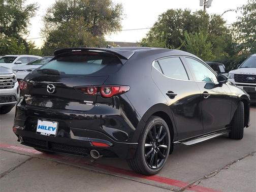 2025 Mazda Mazda3 Premium Plus