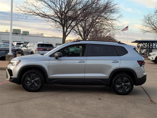 2025 Volkswagen Taos 1.5T S