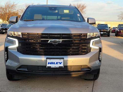 2023 Chevrolet Suburban RST