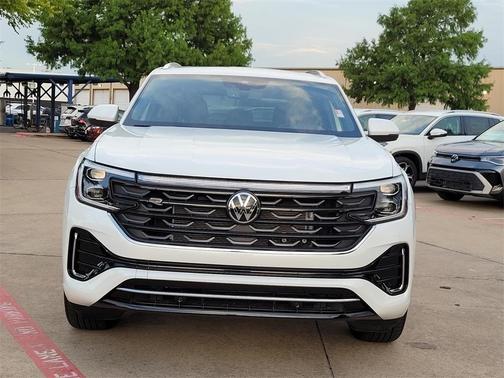 2024 Volkswagen Atlas Cross Sport 2.0T SEL R-Line