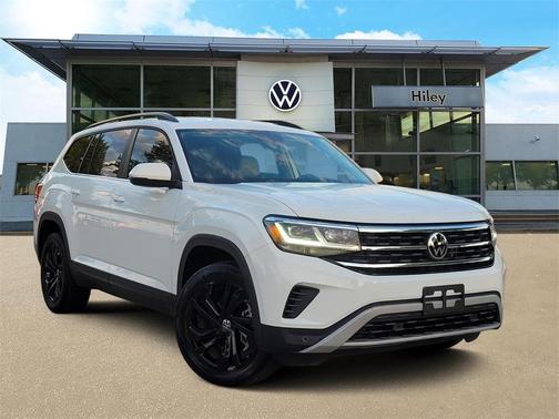 2022 Volkswagen Atlas 2.0T SE w/Technology