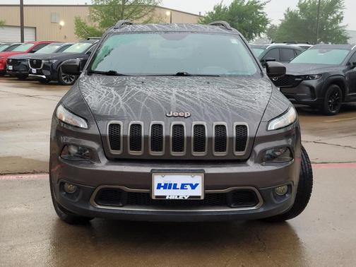 Granite Crystal Clearcoat Metallic 2016 Jeep Cherokee Latitude