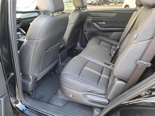 2025 Mazda CX-90 SE