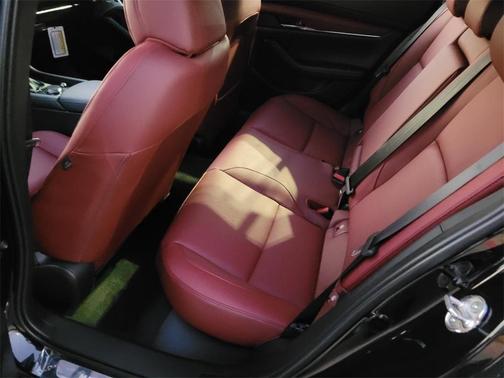 2025 Mazda Mazda3 AWD w/Premium Package