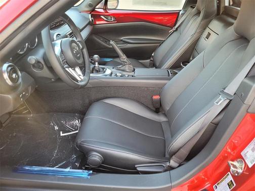 2025 Mazda MX-5 Miata RF Grand Touring