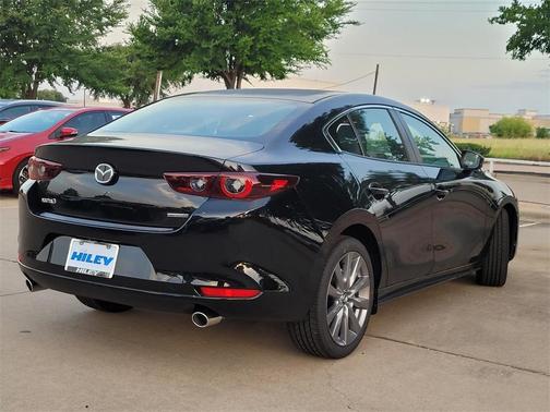 2025 Mazda Mazda3 FWD w/Preferred Package