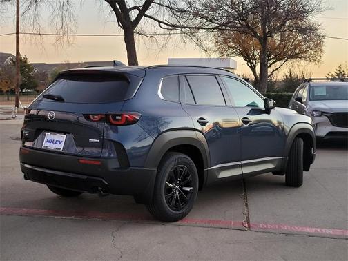 2026 Mazda CX-50 Premium