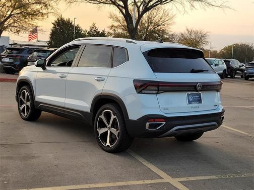 2025 Volkswagen Taos 1.5T SEL