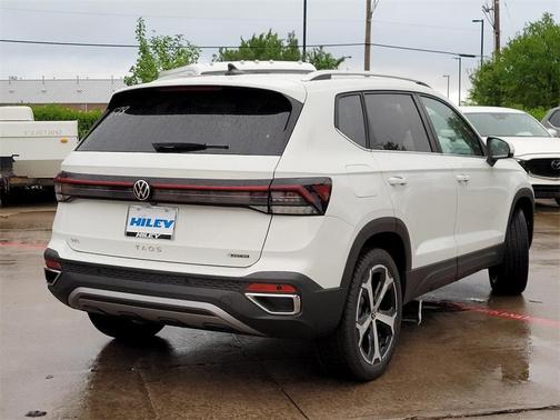 2025 Volkswagen Taos 1.5T SEL