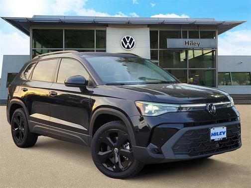 2025 Volkswagen Taos 1.5T SE Black