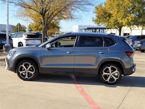 2025 Volkswagen Taos 1.5T SEL