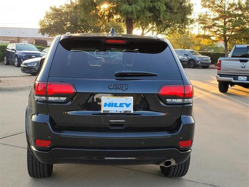 2022 Jeep Grand Cherokee WK Laredo