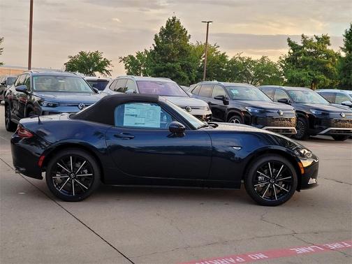 2025 Mazda MX-5 Miata Grand Touring