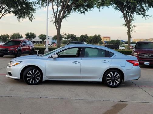 2016 Nissan Altima 2.5 SV