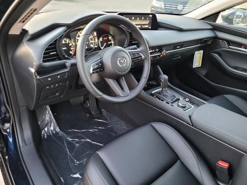 2026 Mazda Mazda3 FWD w/Preferred Package