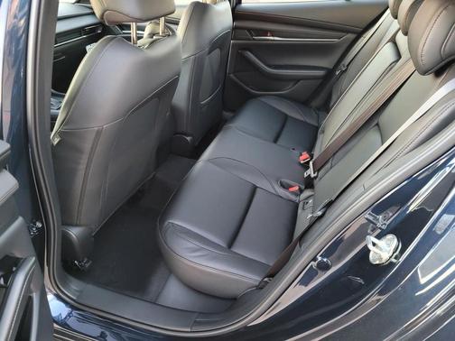 2026 Mazda Mazda3 FWD w/Preferred Package