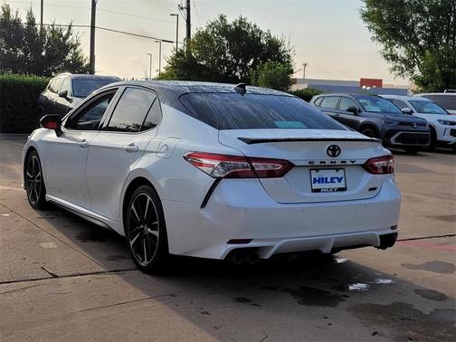 2020 Toyota Camry XSE V6