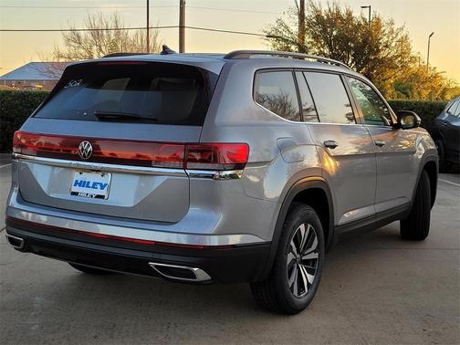 2026 Volkswagen Atlas 2.0T SE