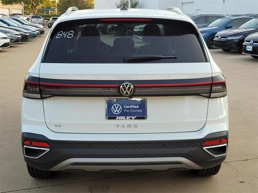2025 Volkswagen Taos 1.5T SE