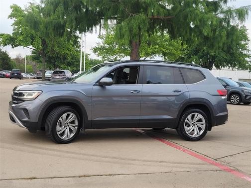 2022 Volkswagen Atlas 3.6L SE w/Technology