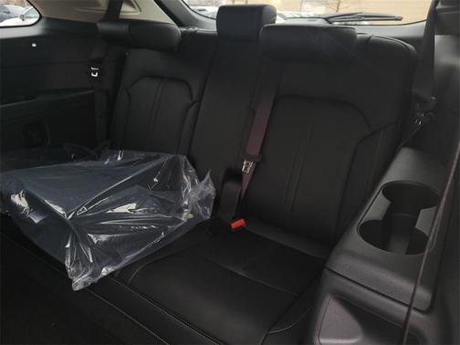 2025 Mazda CX-90 PHEV Preferred Package