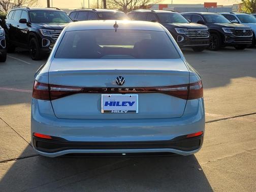 Alpine Grey 2025 Volkswagen Jetta 1.5T Sport