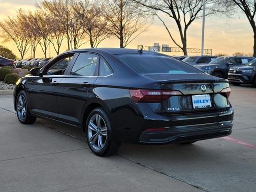 2024 Volkswagen Jetta 1.5T SE