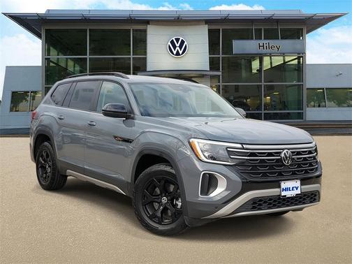 2024 Volkswagen Atlas 2.0T Peak Edition SE w/Technology