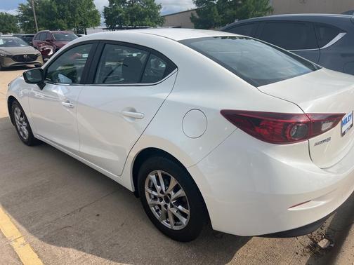 2017 Mazda Mazda3 Sport
